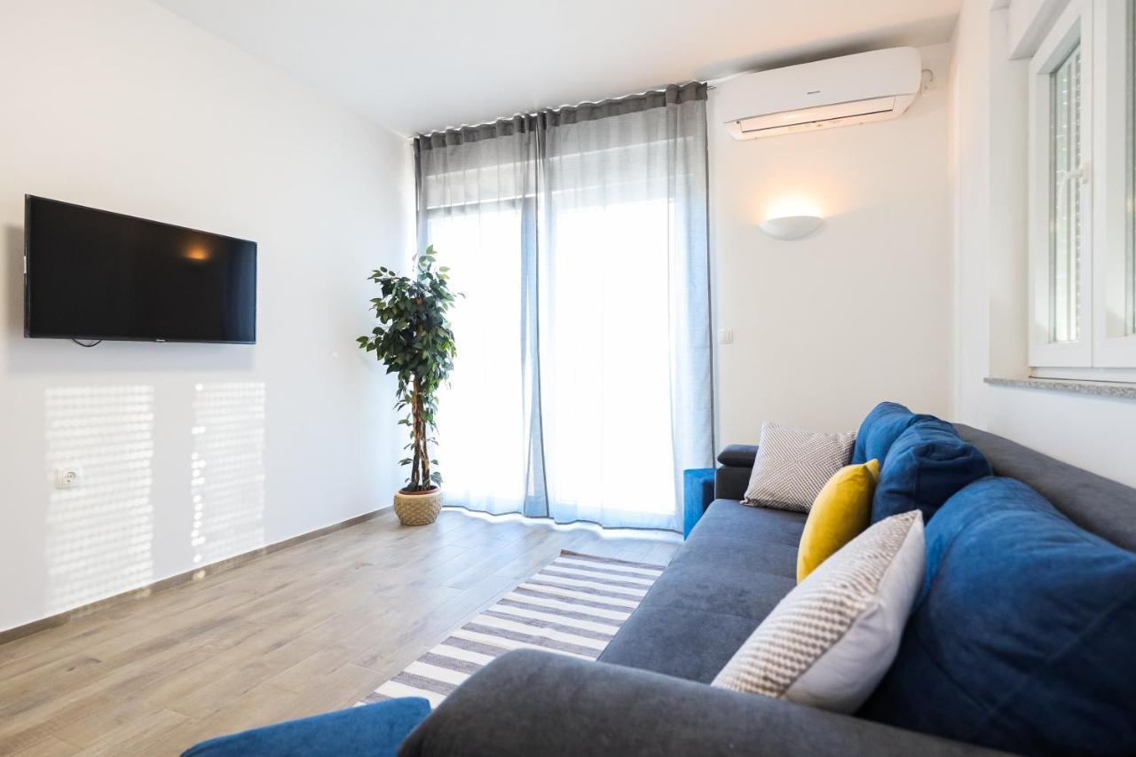 1Oak Rentals Vir Ngoại thất bức ảnh