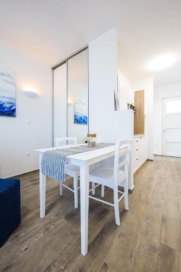 1Oak Rentals Vir Ngoại thất bức ảnh