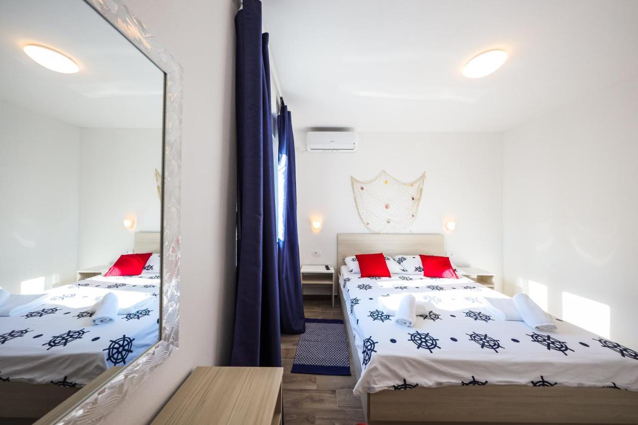 1Oak Rentals Vir Ngoại thất bức ảnh