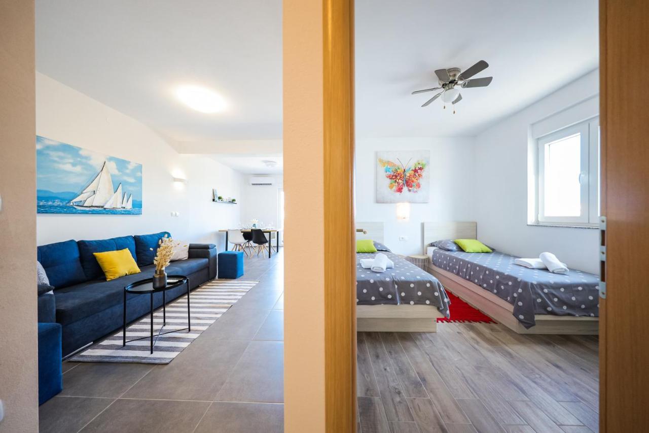 1Oak Rentals Vir Ngoại thất bức ảnh