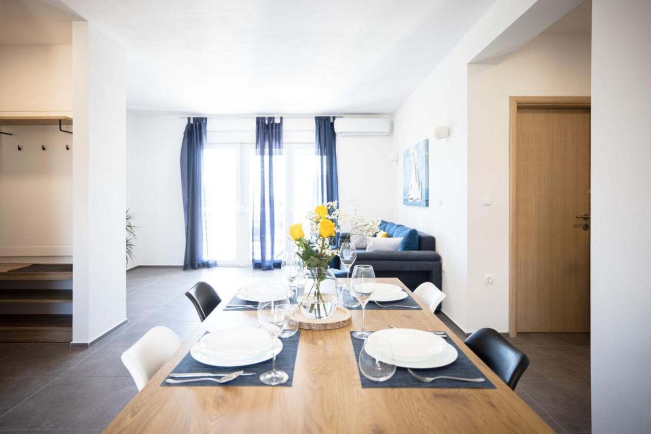 1Oak Rentals Vir Ngoại thất bức ảnh